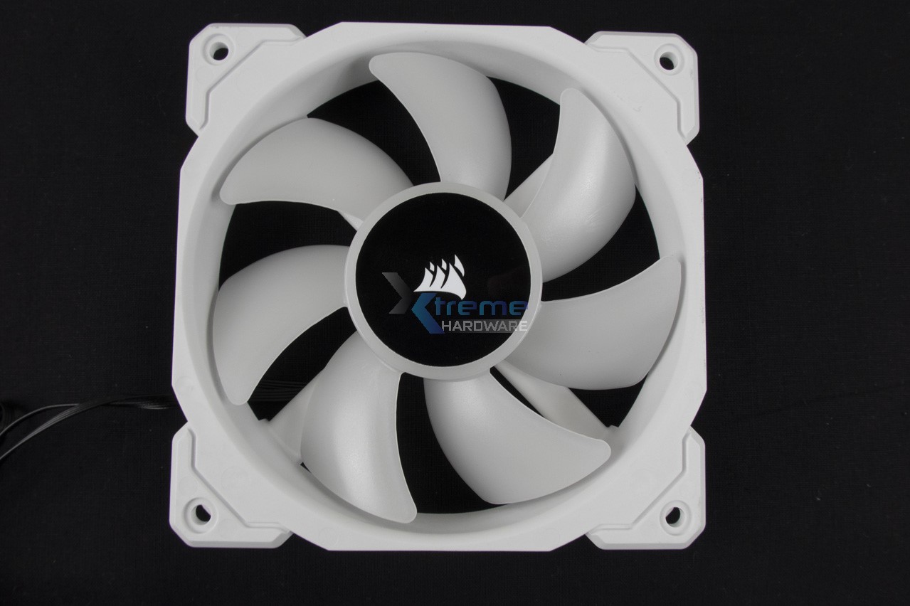 Corsair iCUE H150i Elite Capellix 24 c3b0c