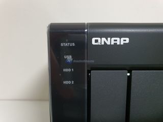 QNAP TR002 10